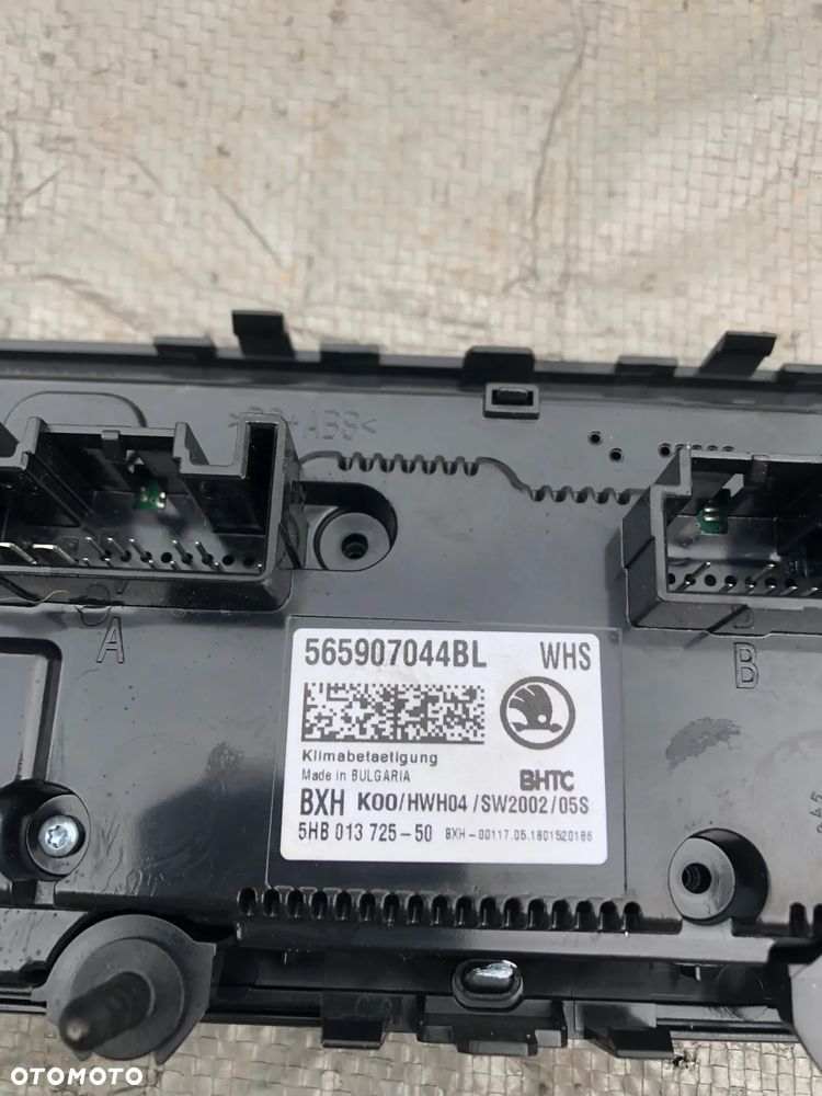 SKODA KAROQ PANEL KLIMATYZACJI 565907044BL - 2