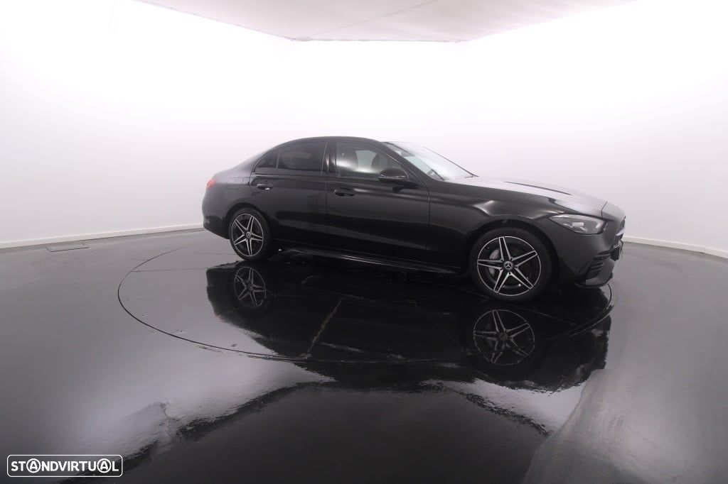 Mercedes-Benz C 300 de AMG Line - 10
