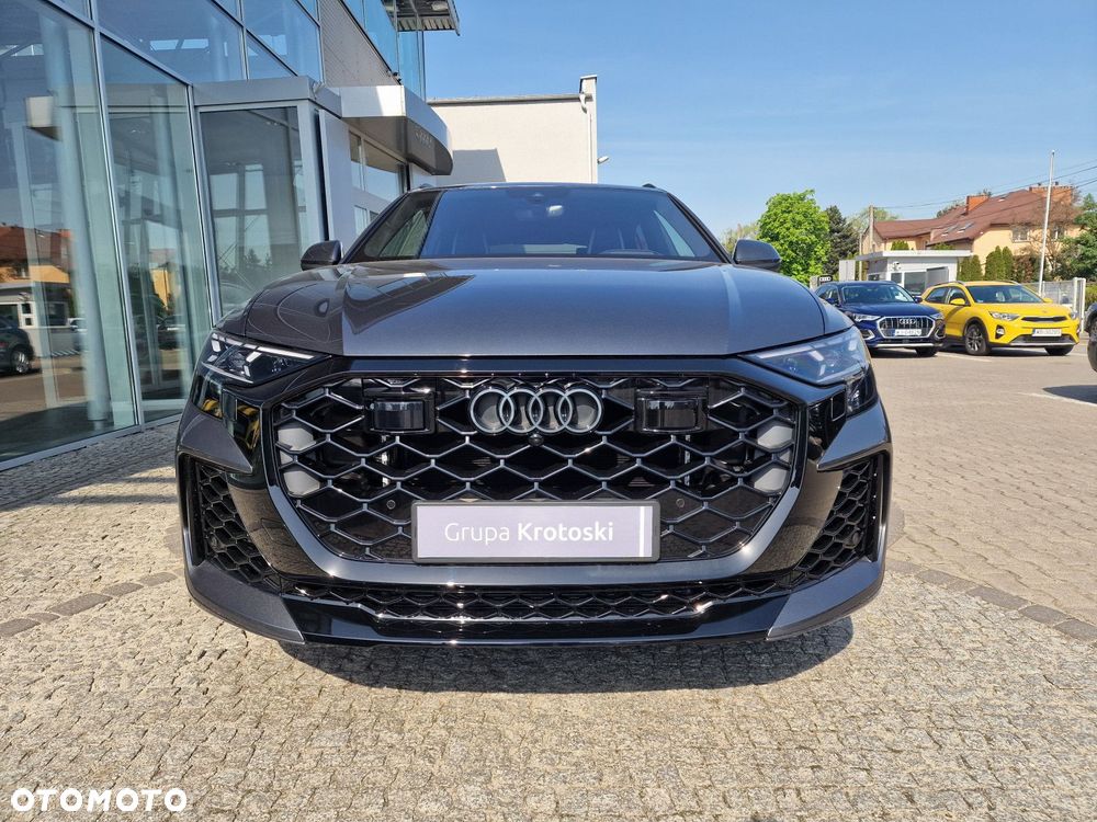 Audi RS Q8 - 3