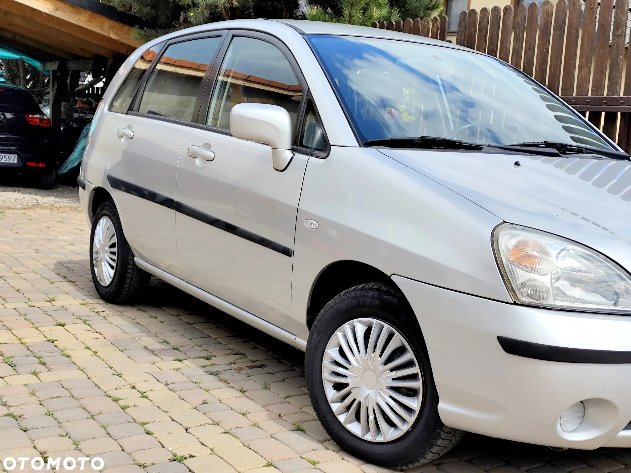 Suzuki Liana 1.6 - 20