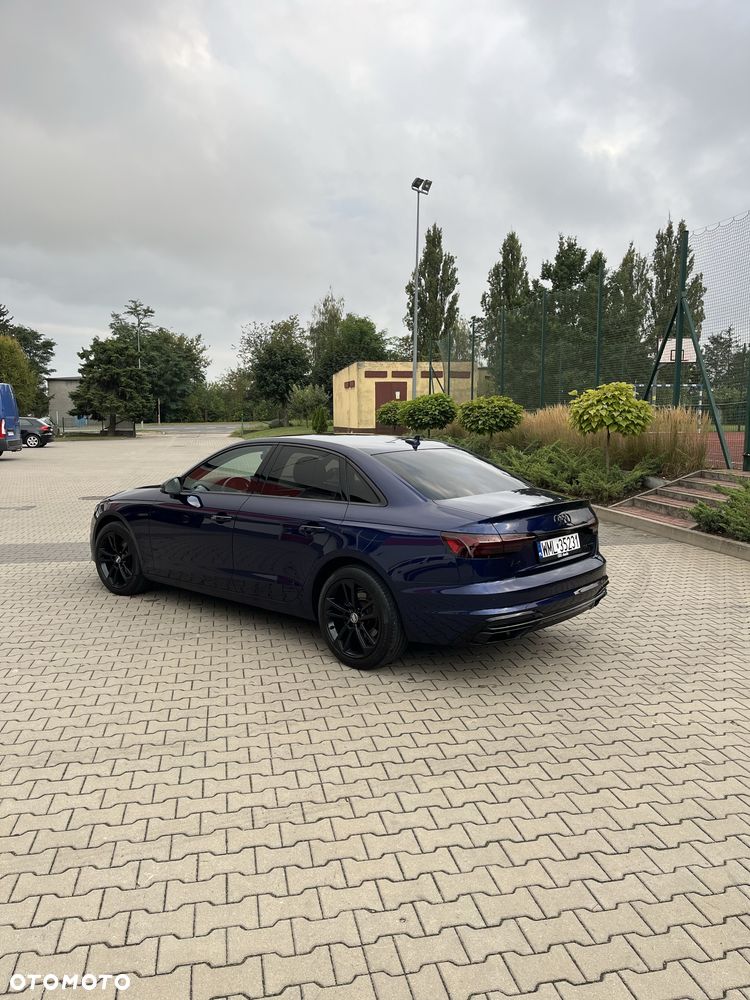 Audi A4 Limousine - 3