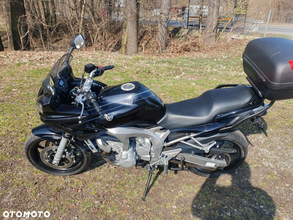 Yamaha FZ6 - 2