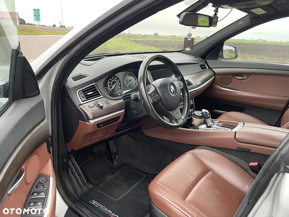 BMW 5GT 535i xDrive Gran Turismo - 10