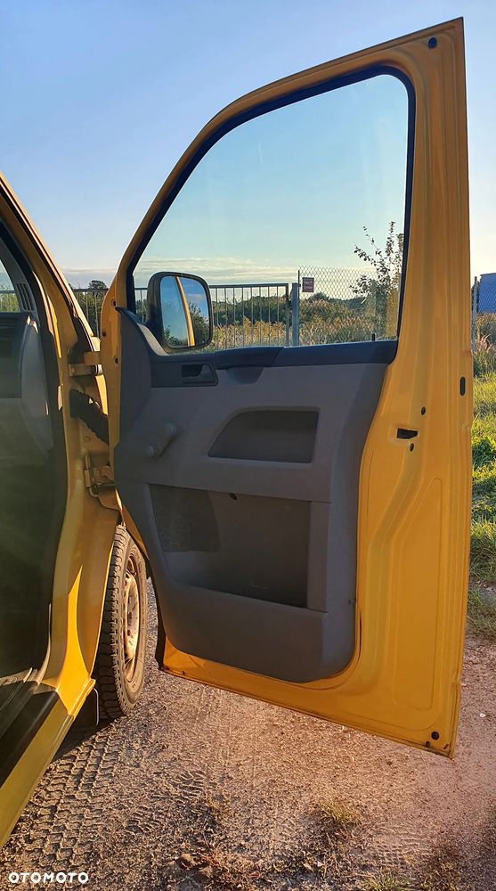 Volkswagen Transporter T5 - 34