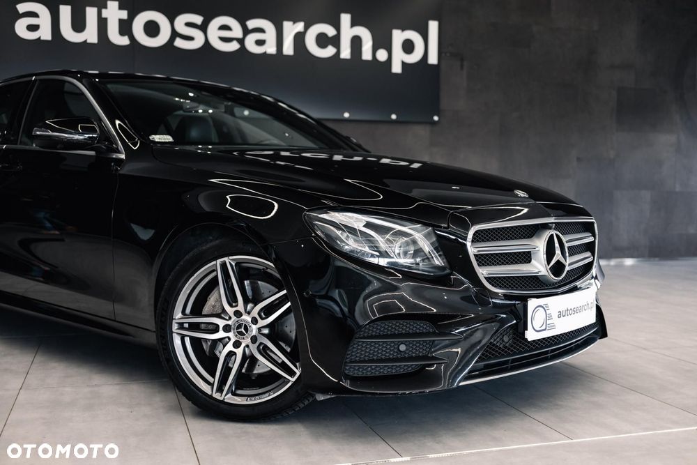 Mercedes-Benz Klasa E 220 d 4-Matic 9G-TRONIC - 40