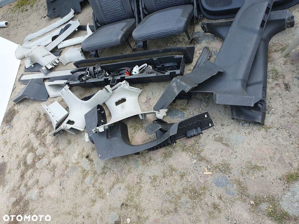 fotel 3 rząd Opel Zafira C - 3