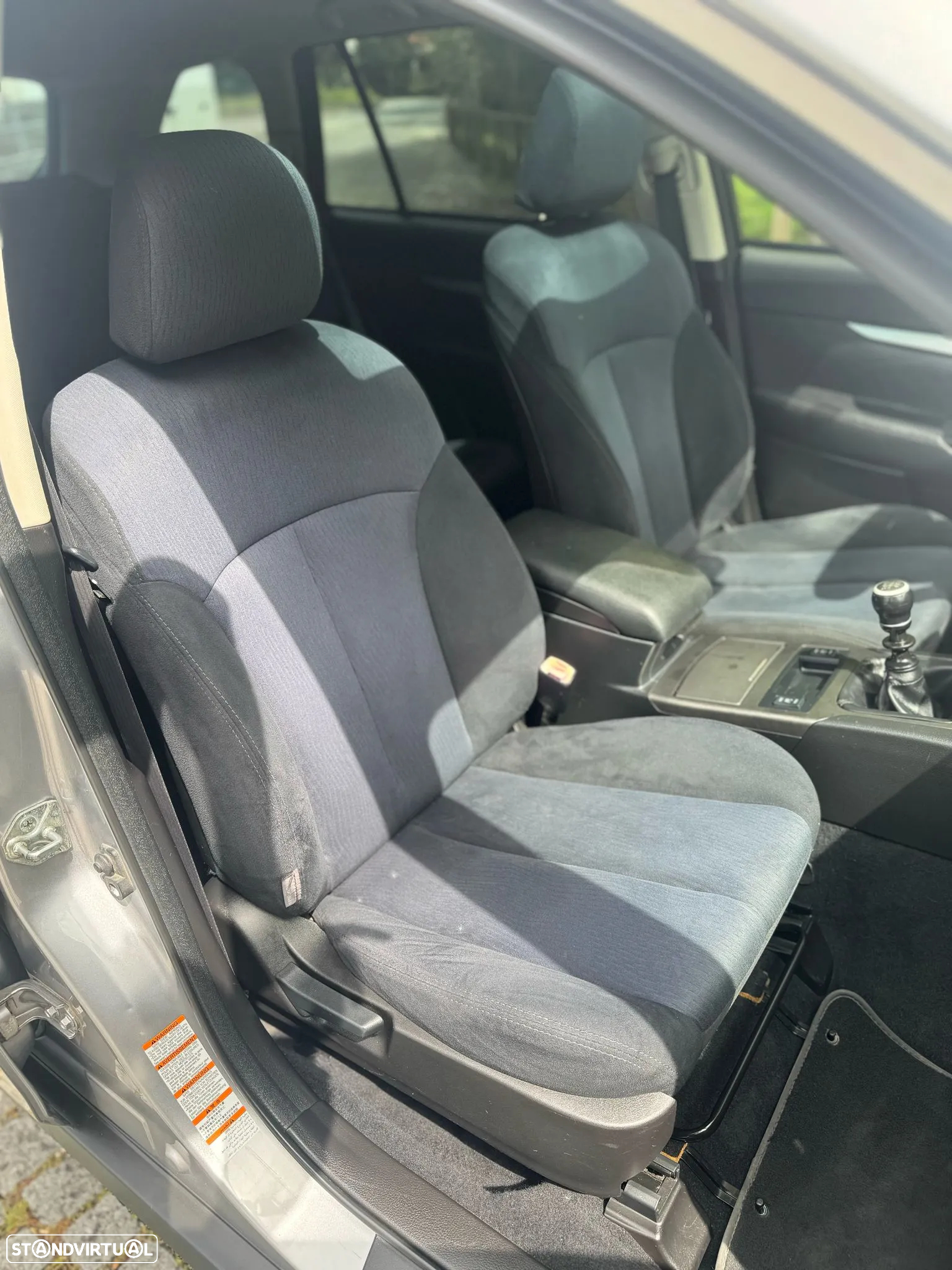 Subaru Legacy - 15