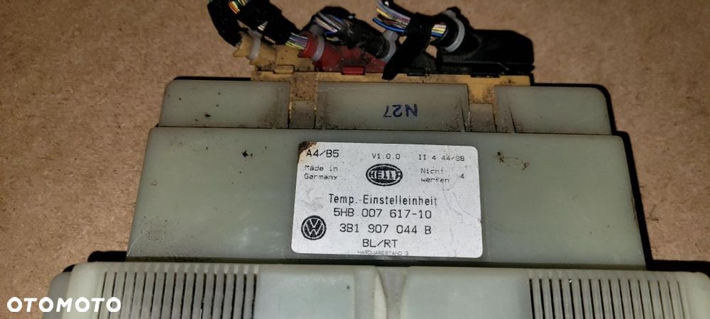 PANEL NAWIEWU VOLKSWAGEN GOLF IV (1997-2004) - 2