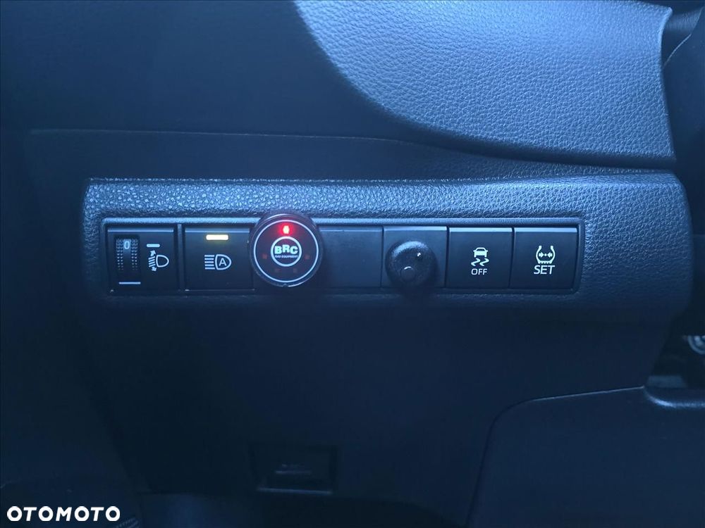 Toyota Corolla 1.8 Hybrid GPF Comfort - 12