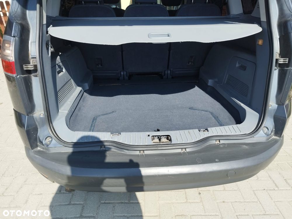 Ford S-Max 2.0 TDCi Ambiente - 12