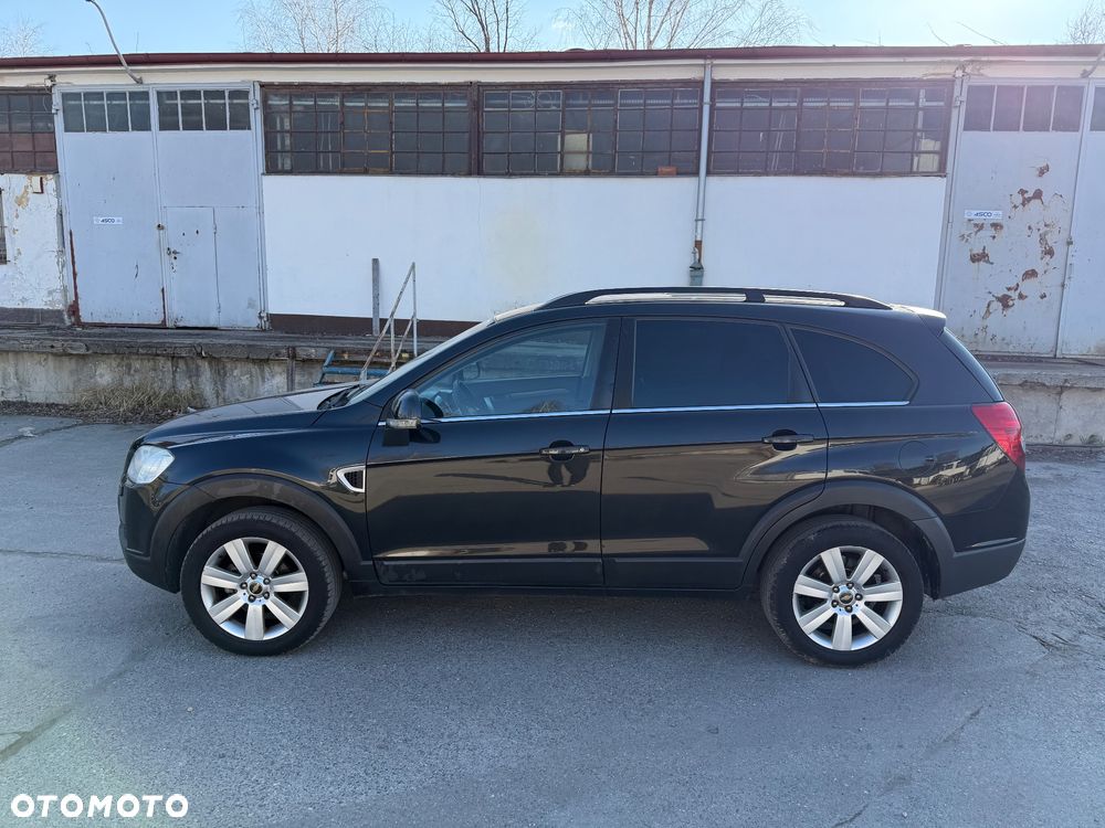 Chevrolet Captiva 2.0 4WD 7 Sitzer Automatik LT Exclusive - 7