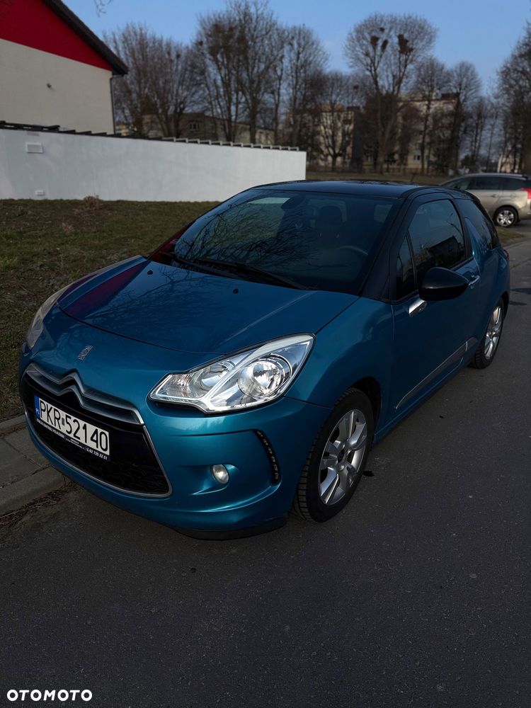 Citroën DS3 HDi 90 FAP SoChic - 2