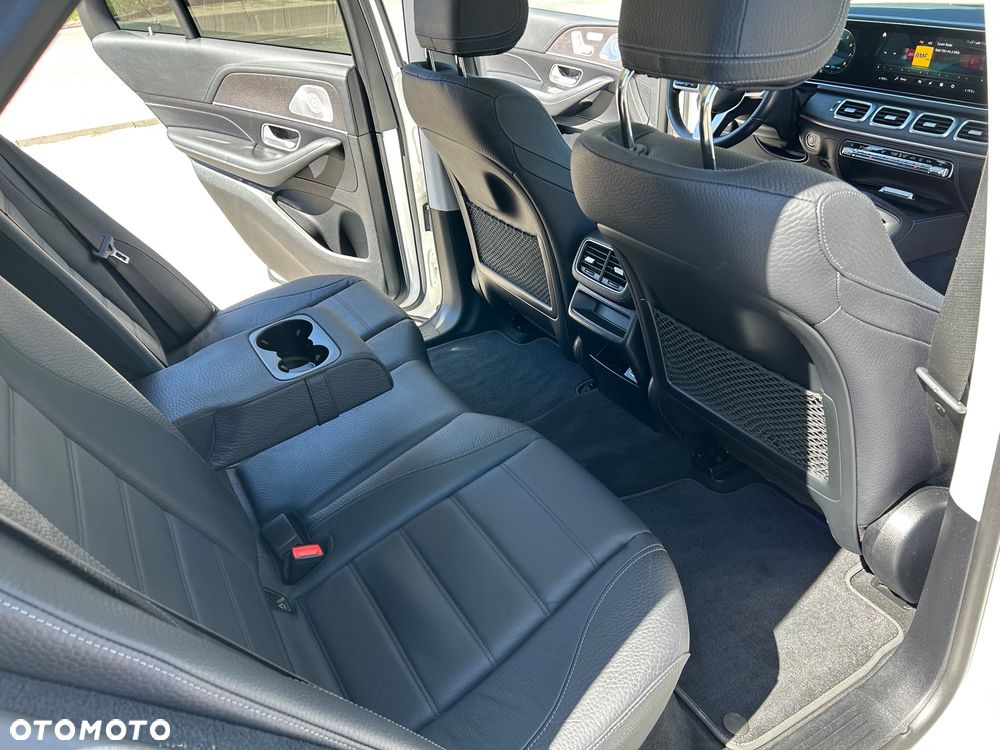 Mercedes-Benz GLE - 13