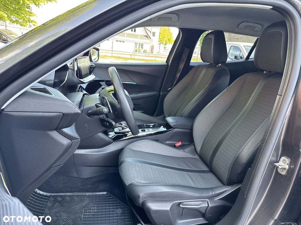 Peugeot 2008 1.2 PureTech Allure Pack S&S EAT8 - 13