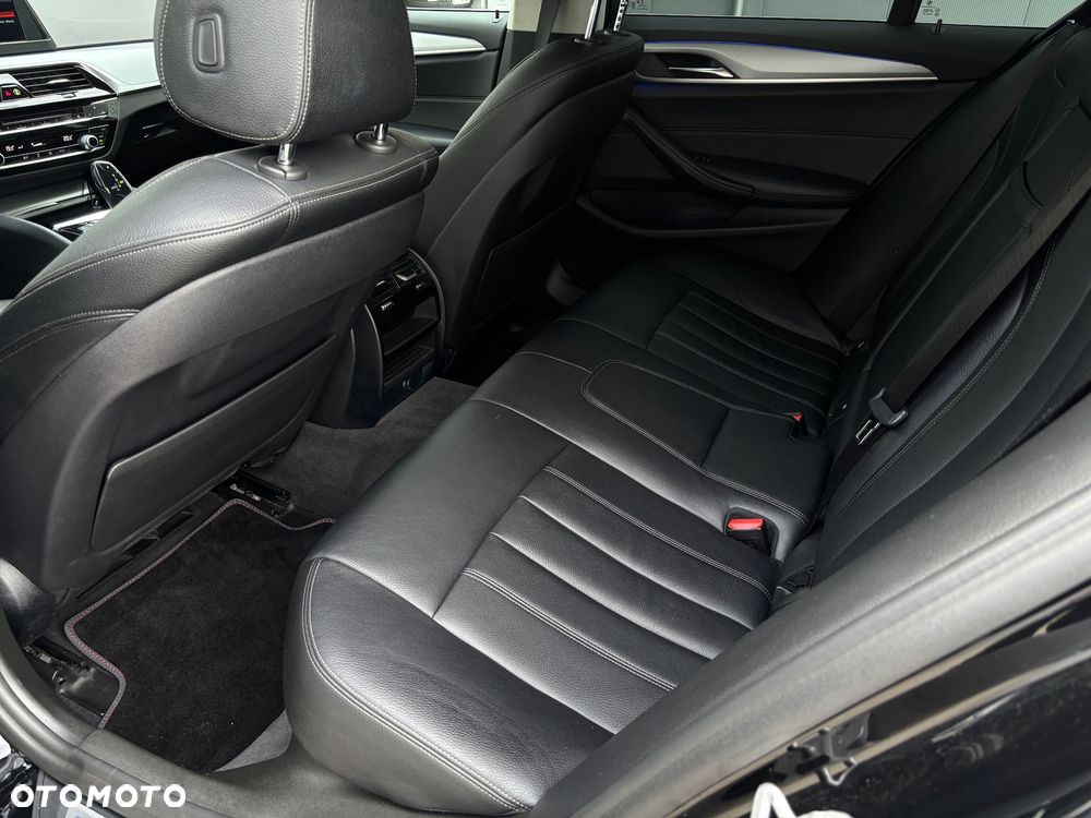 BMW Seria 5 520d - 10