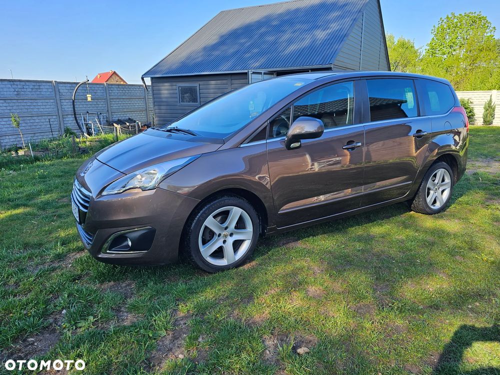 Peugeot 5008 120 VTi Premium - 9