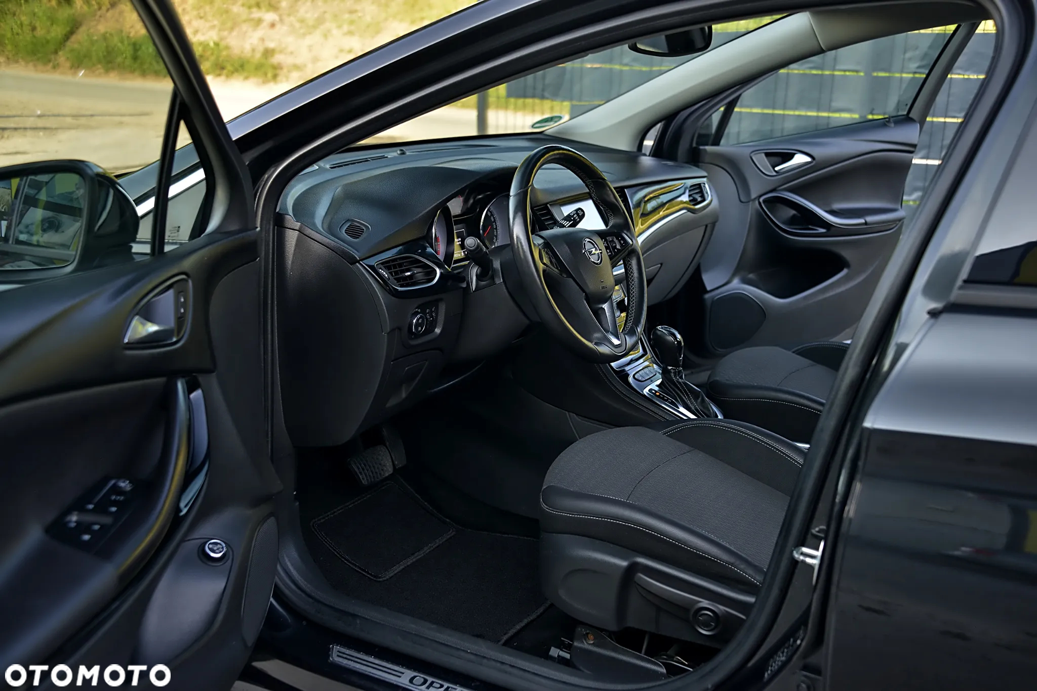 Opel Astra 1.4 Turbo Start/Stop Automatik 120 Jahre - 23