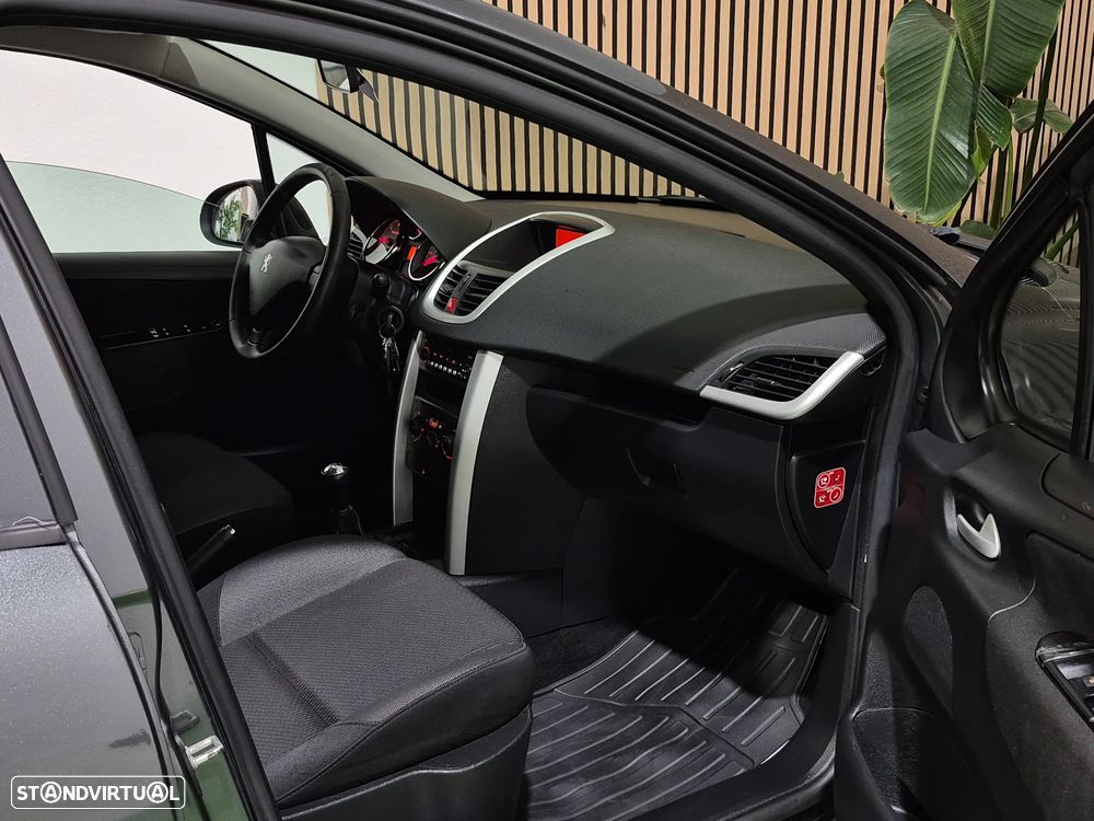 Peugeot 207 1.4 HDi Sport - 8