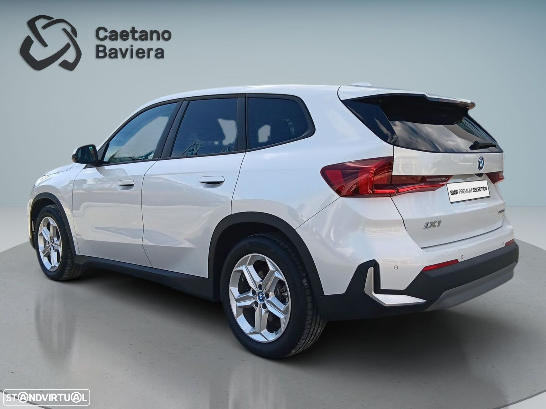BMW iX1 xDrive30 - 5