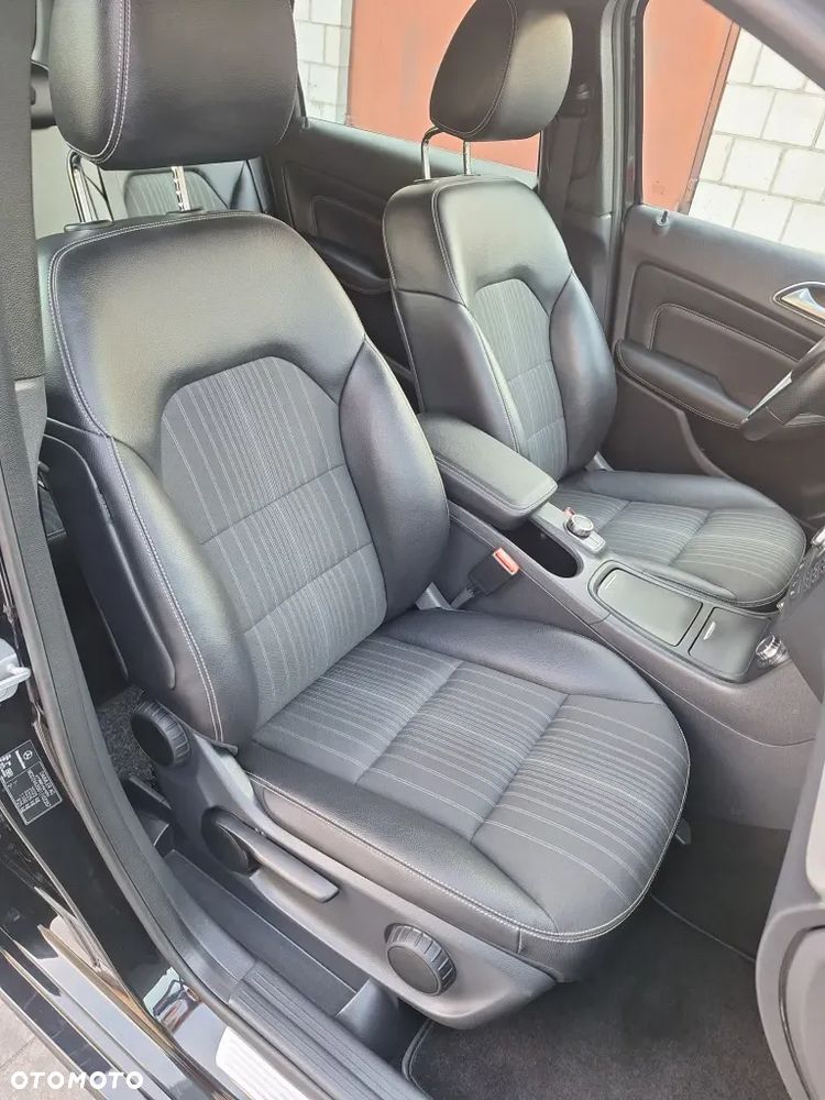 Mercedes-Benz Klasa B 180 CDI (BlueEFFICIENCY) 7G-DCT - 9