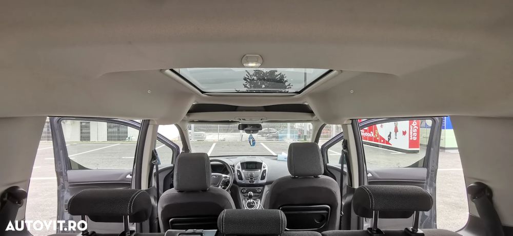 Ford Tourneo - 4