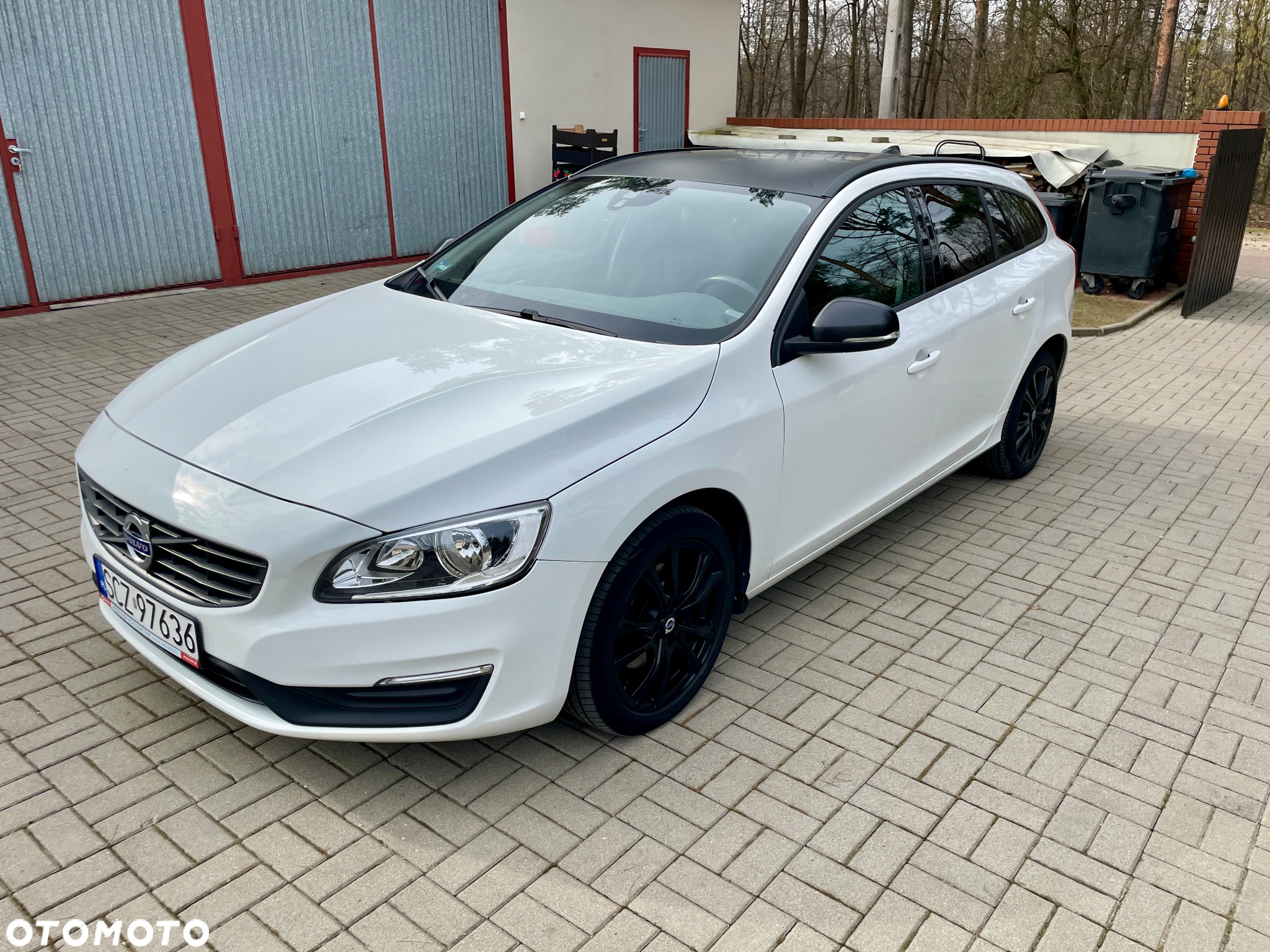 Volvo V60 D2 Drive-E Kinetic - 3