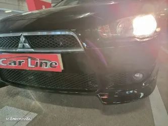 Mitsubishi Lancer 1.5 Invite - 3