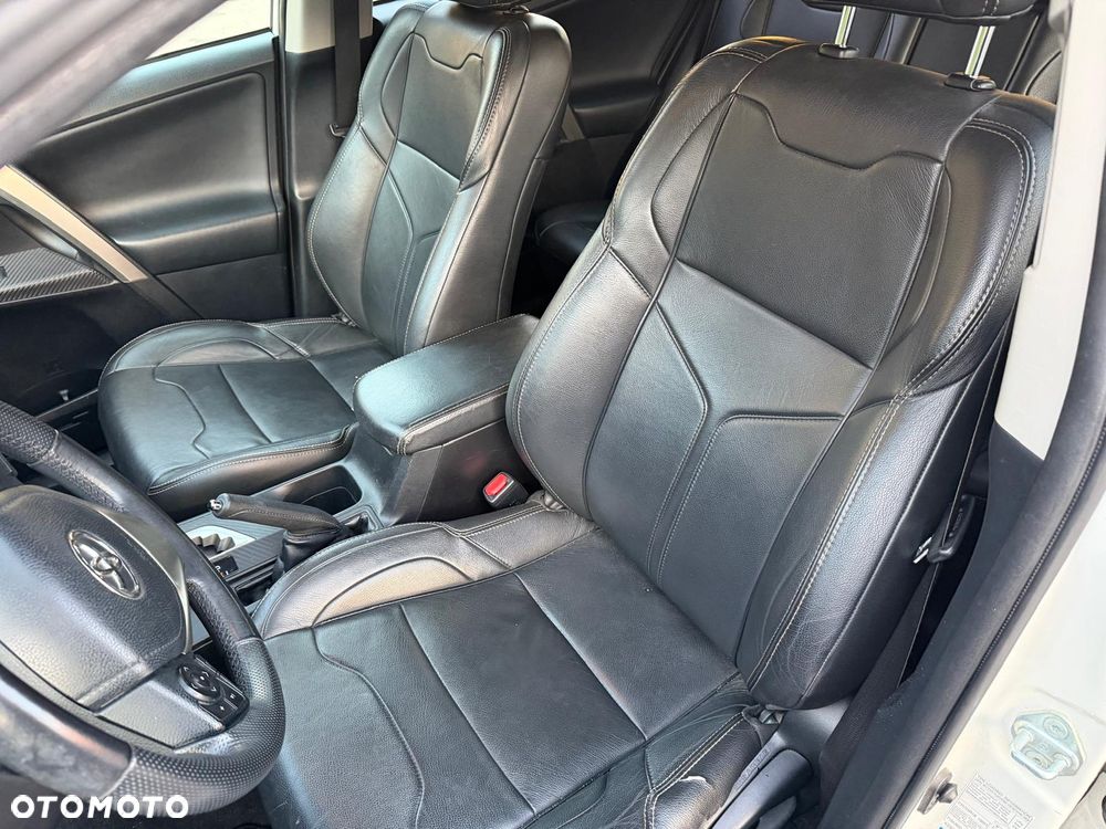 Toyota RAV4 - 13