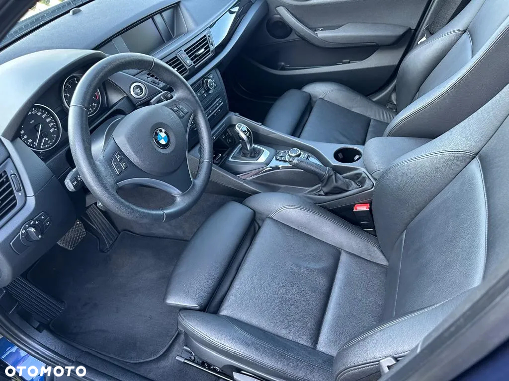 BMW X1 sDrive20i xLine - 14