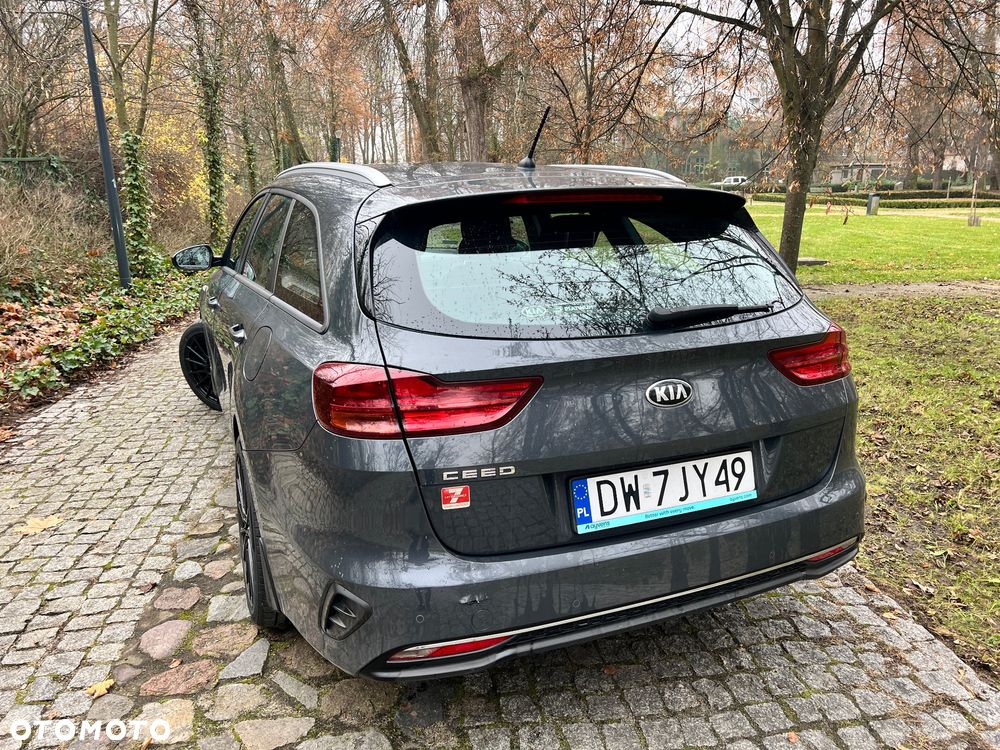 Kia Ceed 1.6 CRDi SCR L Business Line - 14