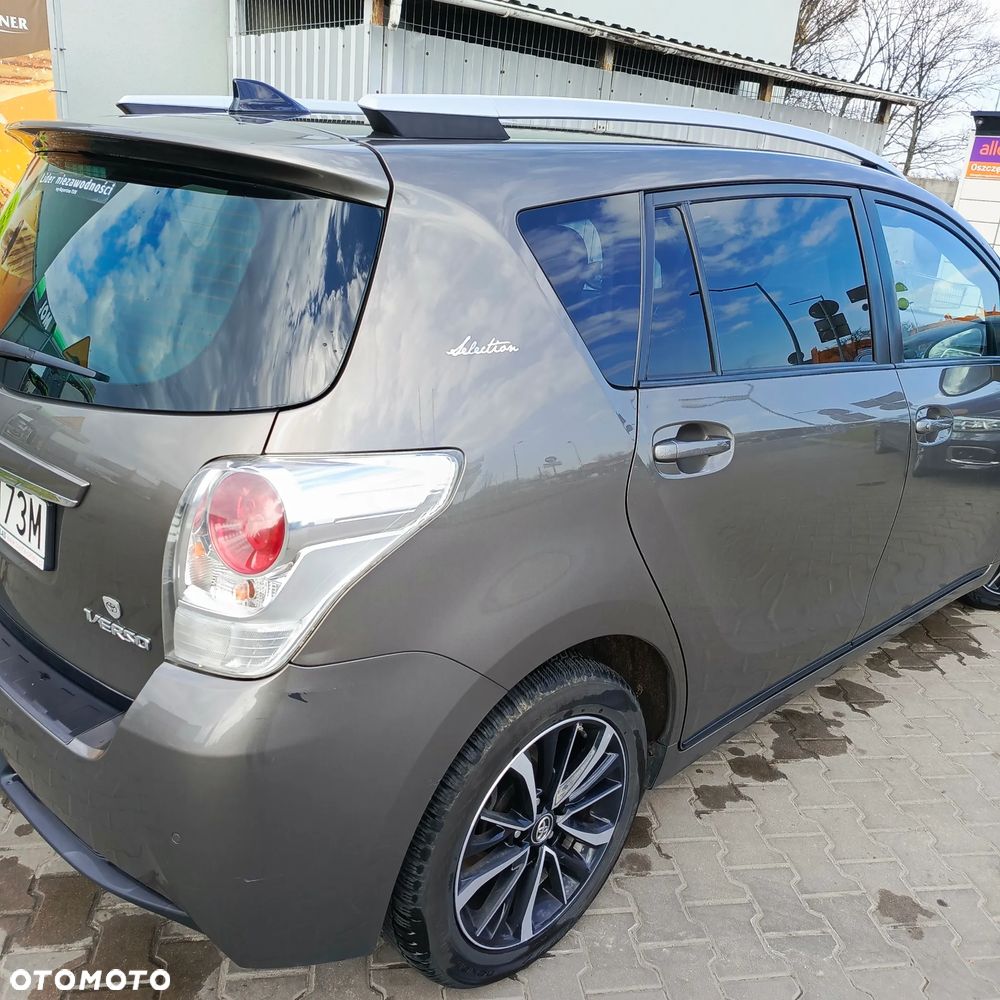 Toyota Verso 1.8 Selection EU6 - 12