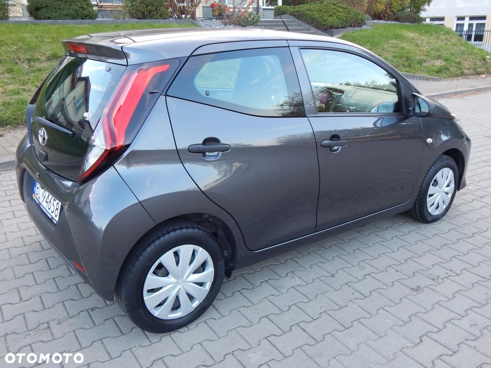 Toyota Aygo x-clusive Style Selection - 3