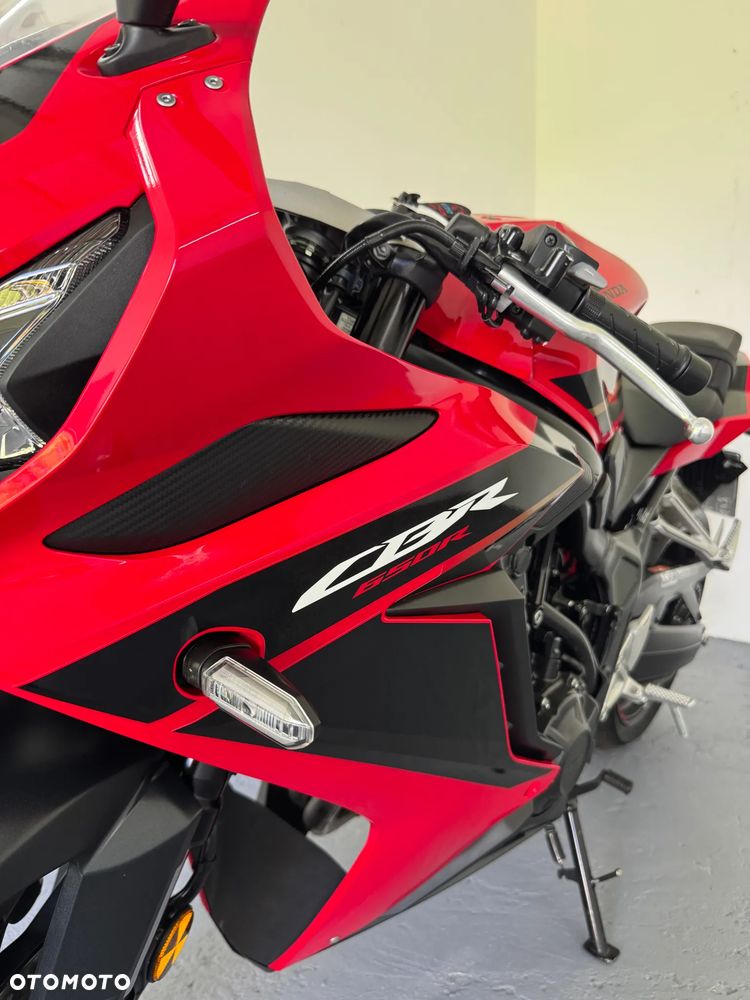 Honda CBR - 35