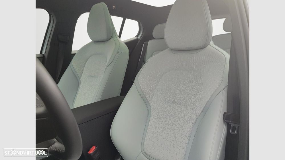 Volvo EX30 69 kWh Twin Motor Ultra - 10