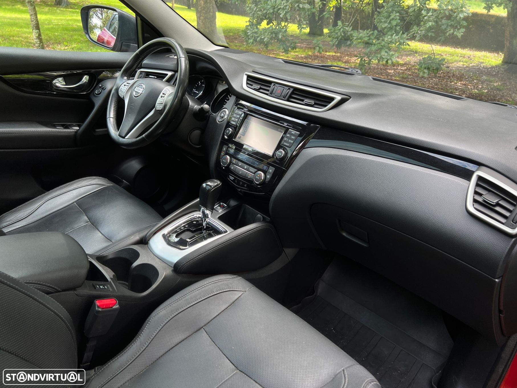 Nissan Qashqai 1.6 dCi Tekna Premium Pele S P.Preta Xtronic - 54