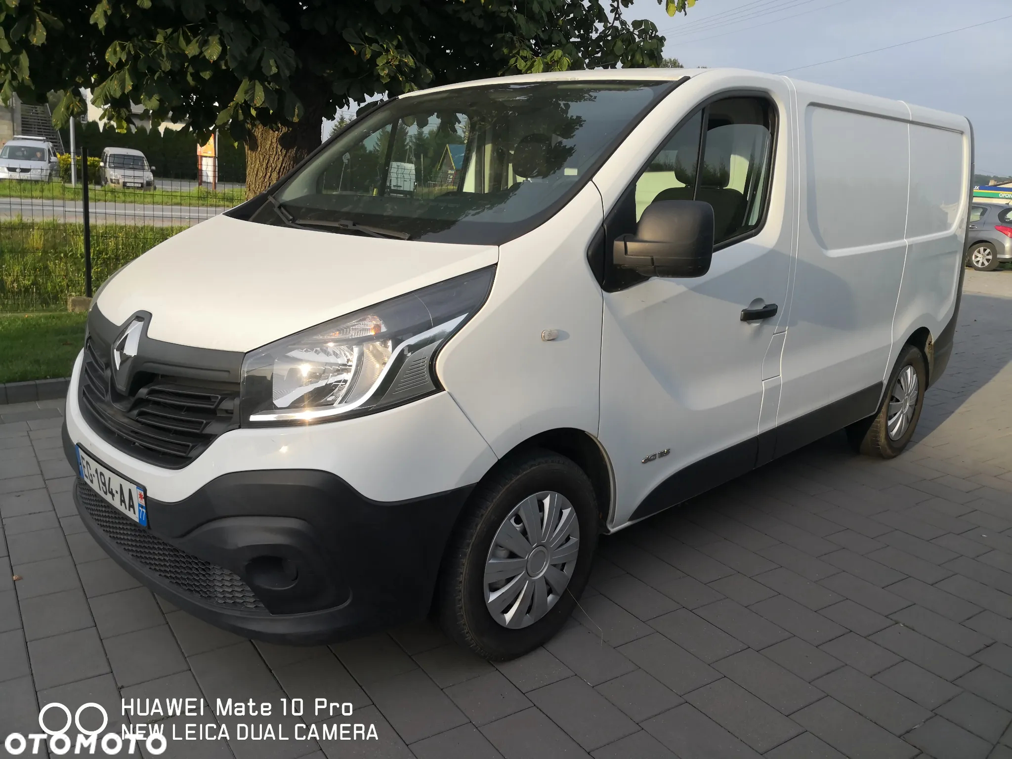Renault TRAFIC - 2