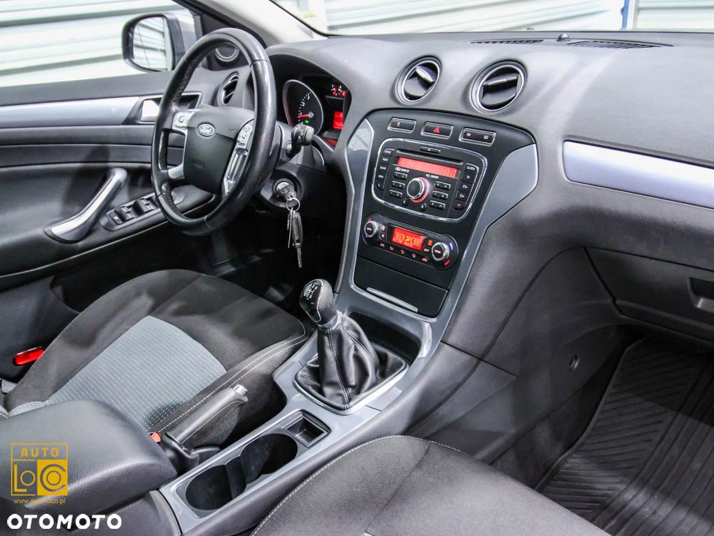 Ford Mondeo 1.6 Silver X - 15