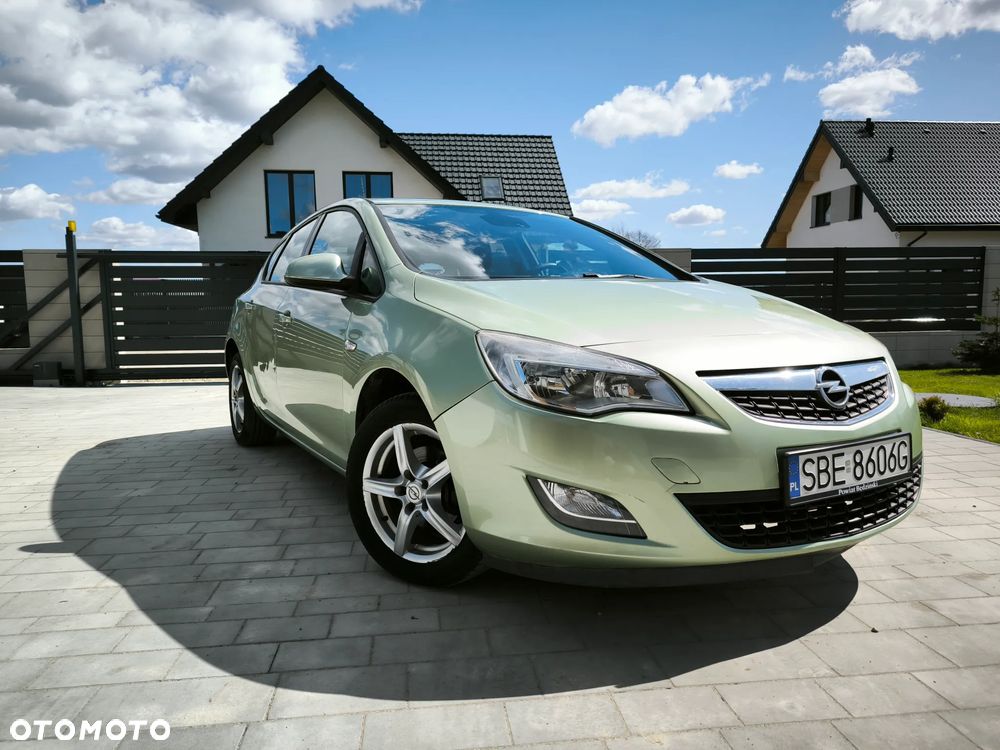 Opel Astra - 8