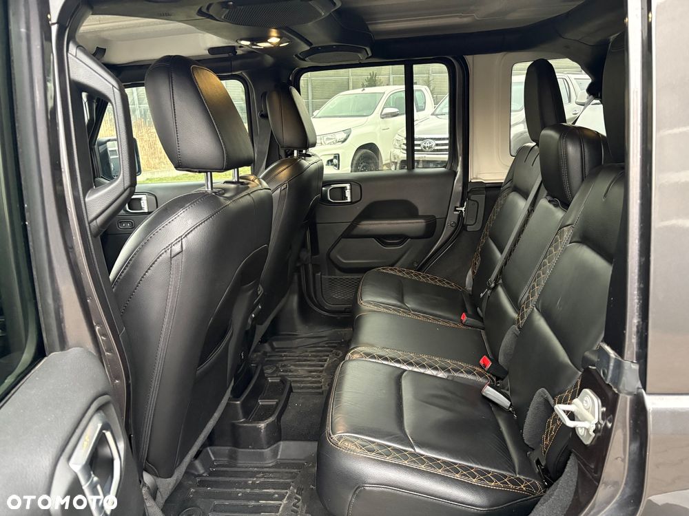 Jeep Wrangler Unlimited 3.6 Automatik Golden Eagle - 13