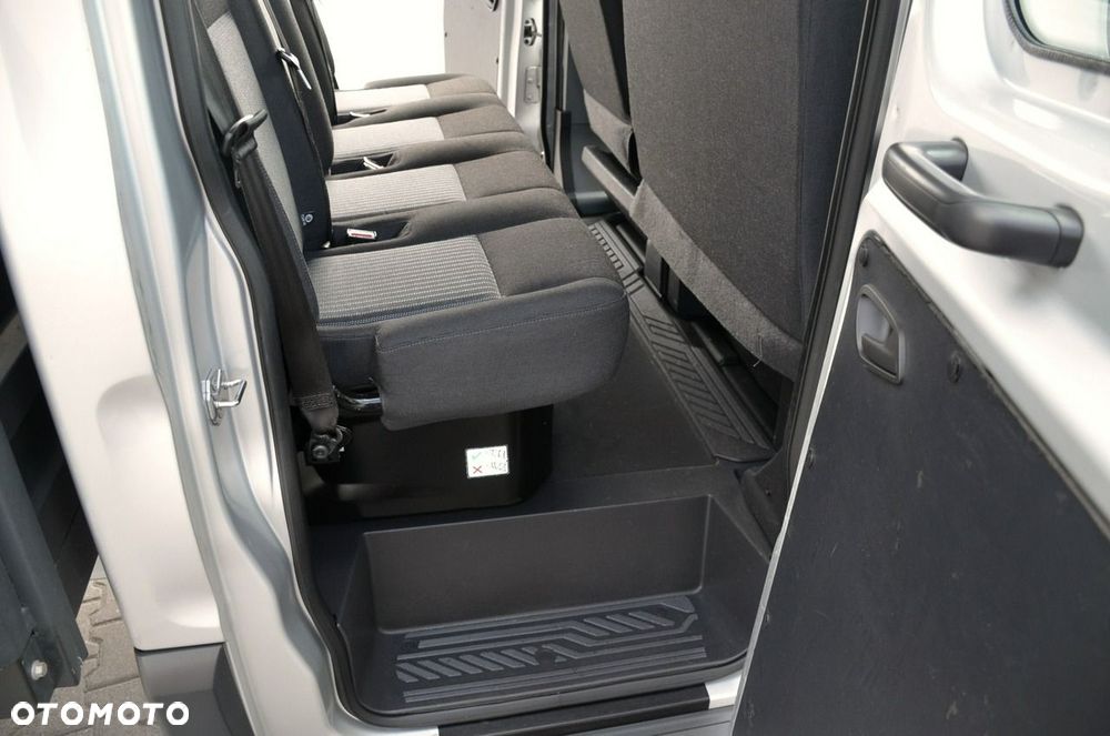 Ford Transit - 15