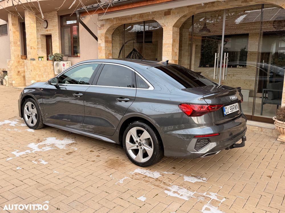 Audi A3 35 TDI ack S tronic S line - 5