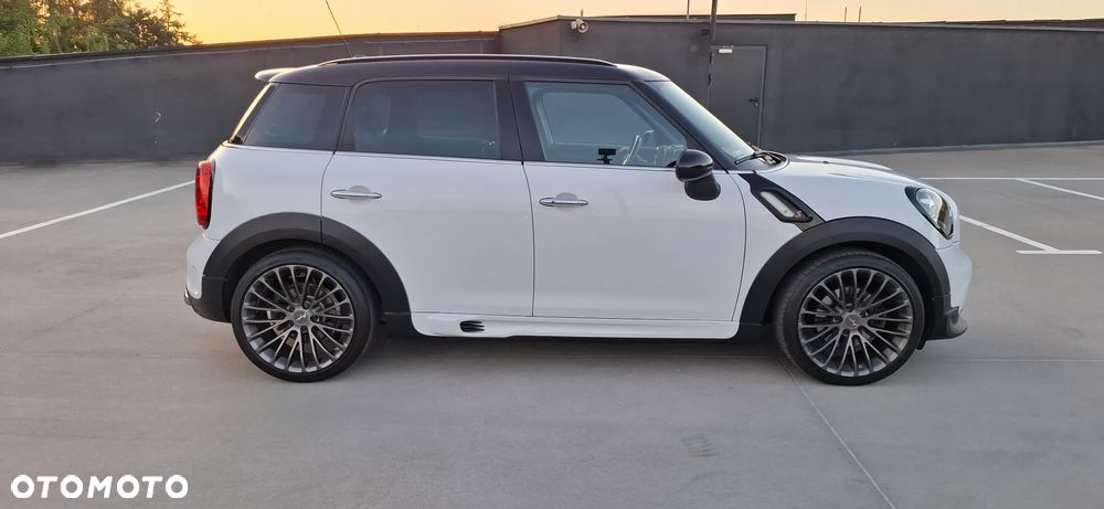 MINI Countryman Cooper S ALL4 - 4