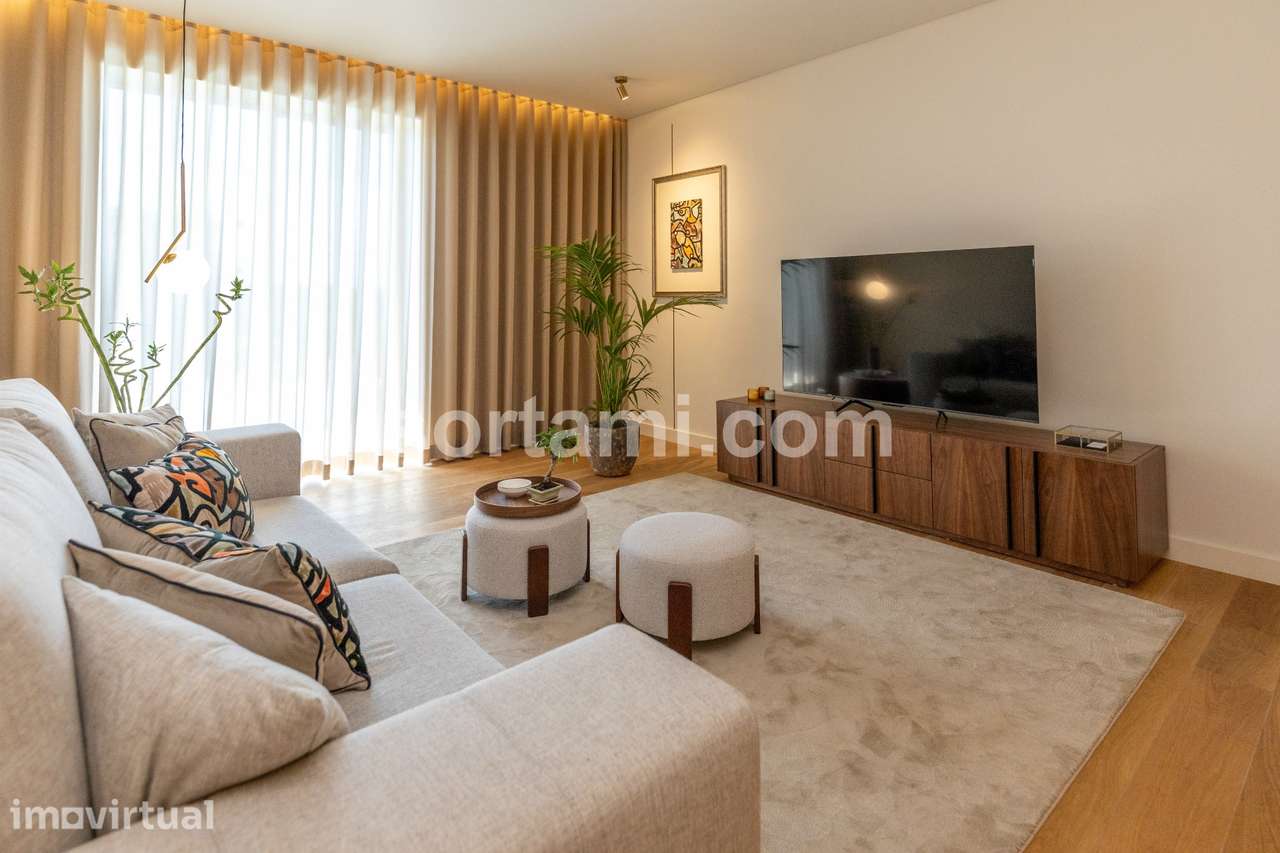 Apartamento T2 Venda em Quarteira,Loulé - Grande imagem: 2/29