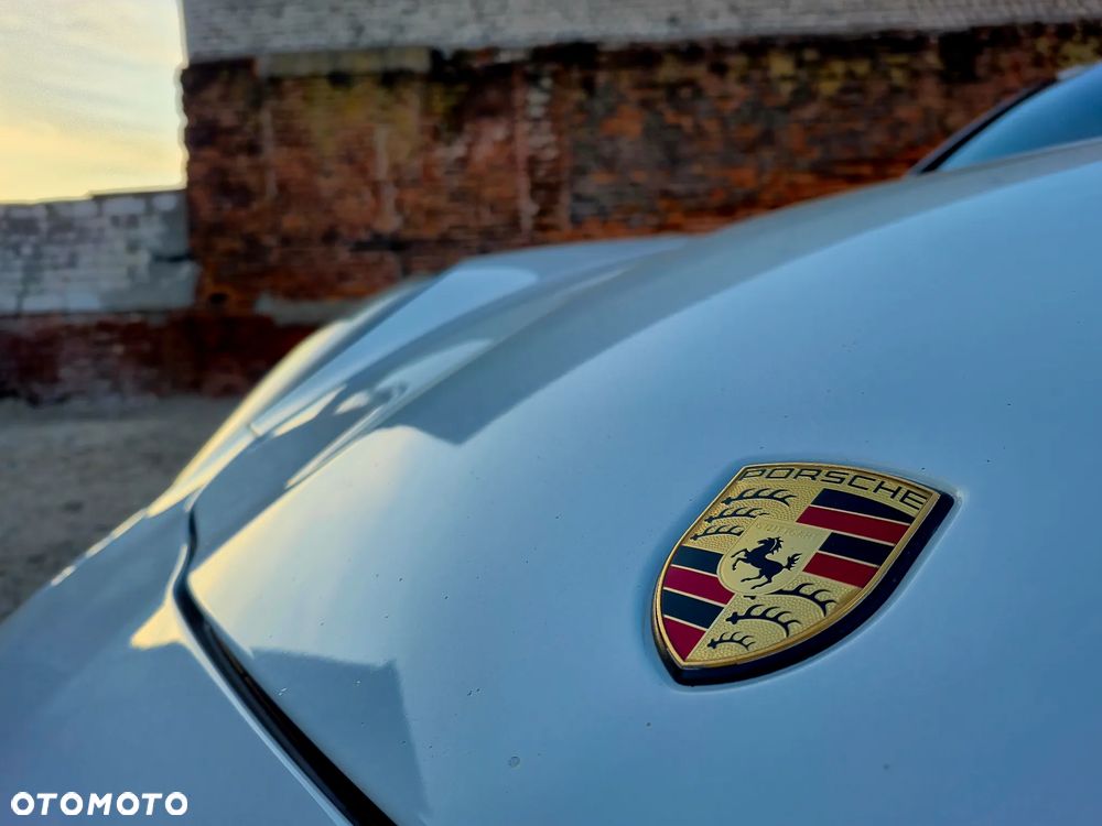 Porsche Panamera 4S PDK - 3