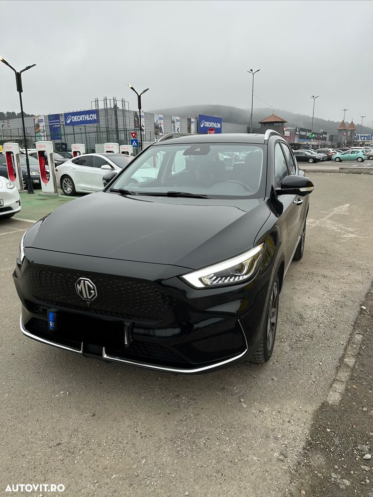 MG ZS EV Maximal Luxury - 2