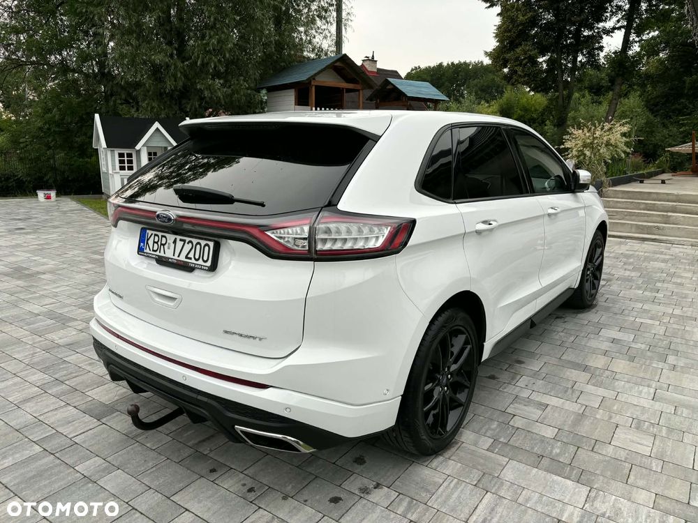 Ford Edge 2.0 TDCi Bi-Turbo 4x4 ST-LINE - 12