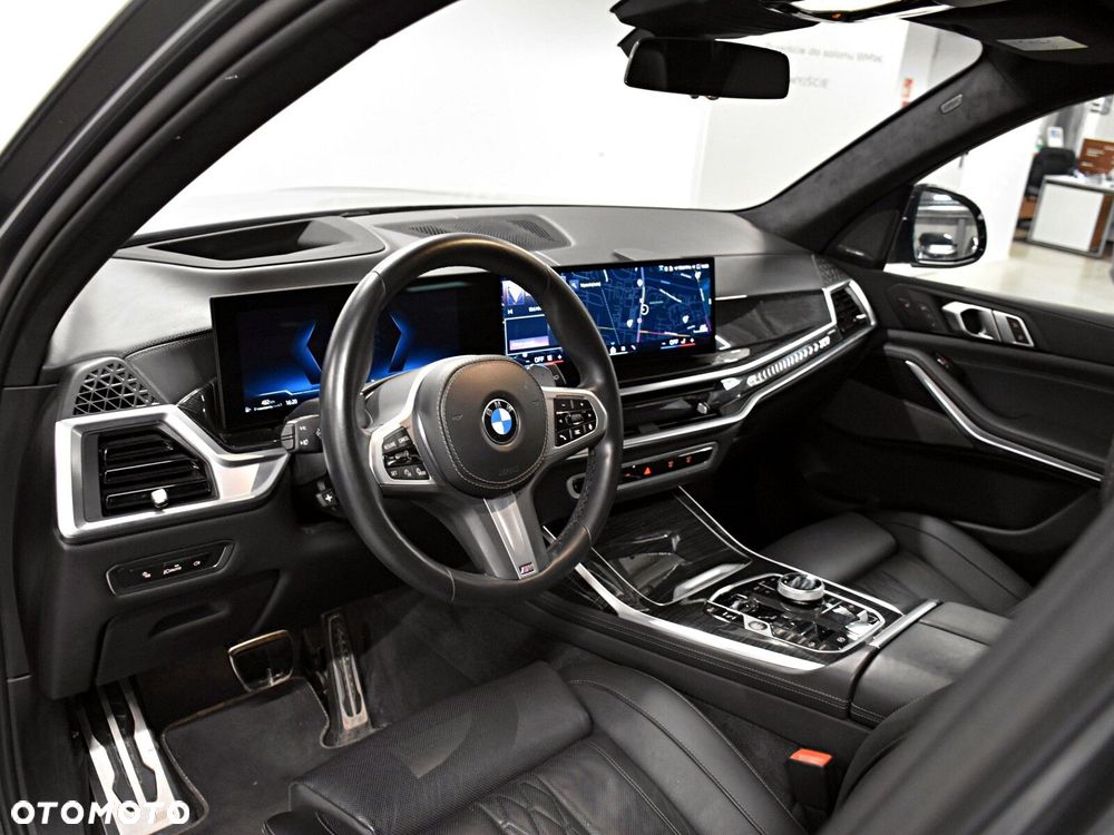 BMW X7 - 10