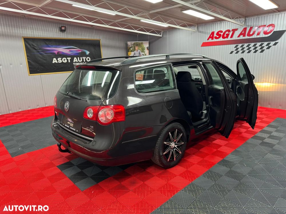 Volkswagen Passat - 18