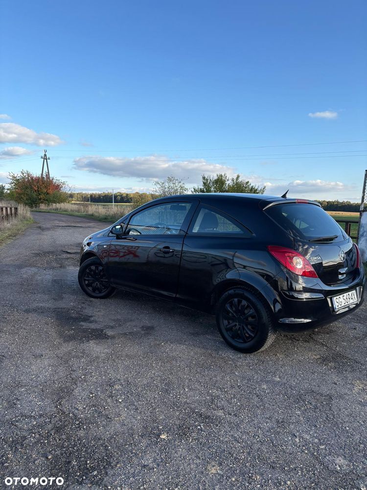 Opel Corsa 1.2 16V - 1