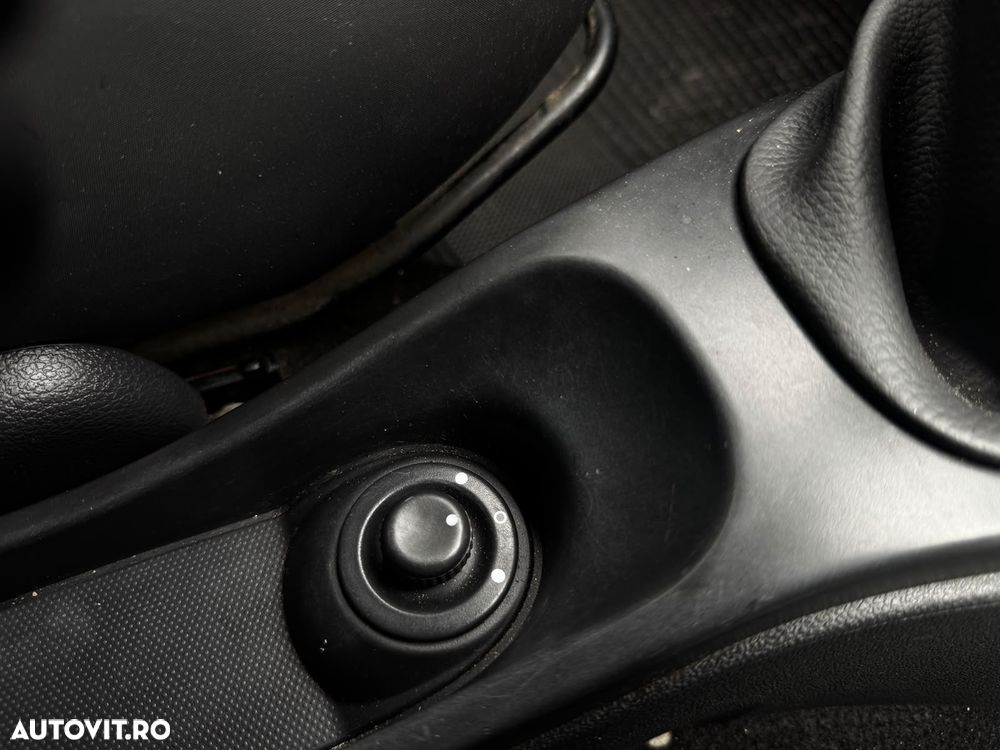 DACIA Duster 2013 — imagine 27